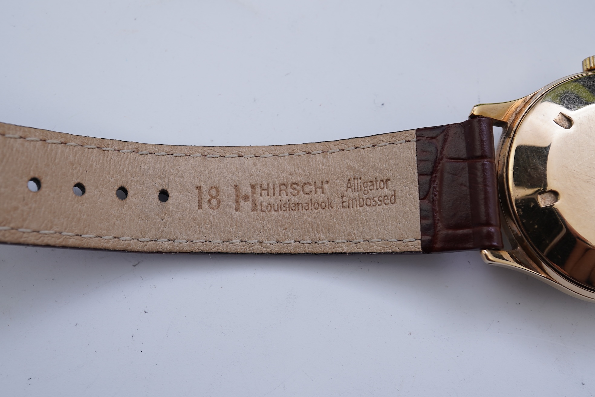 A gentleman's early 1960's 9ct gold Smiths De Luxe manual wind wrist watch